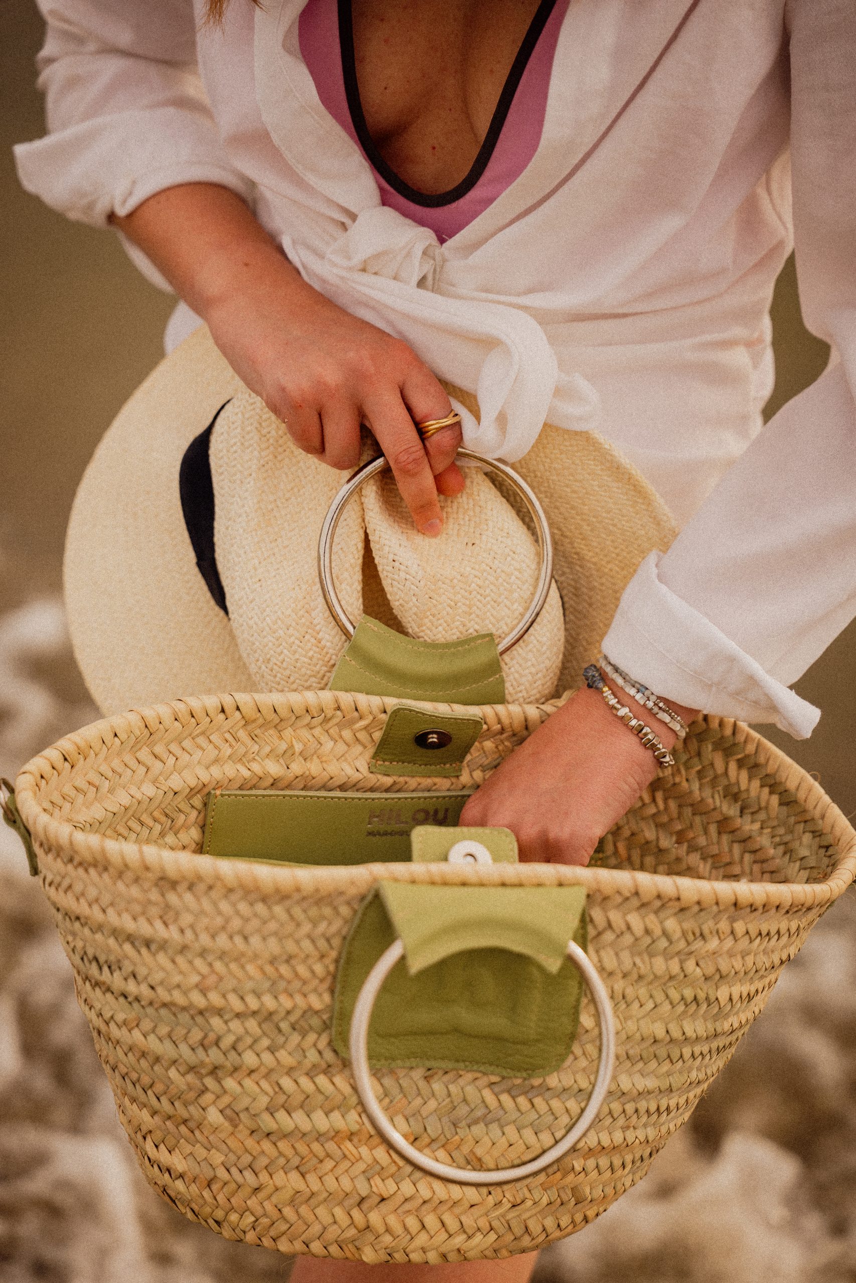 Panier h – Palmier & cuir vert sauge – Image 3